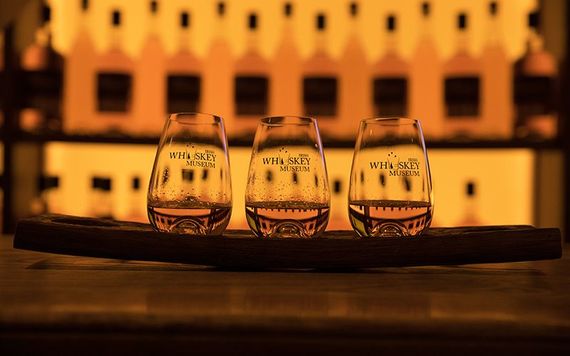 A beautiful tasting tray in the fifth room of the Irish Whiskey Museum, the tasting room.
