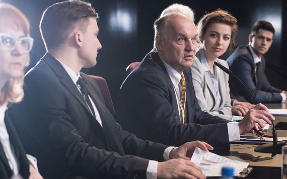 Middle-aged male bankers top a new table of love rat Irish professionals who are most likely to get caught having a fling at the office Christmas party.