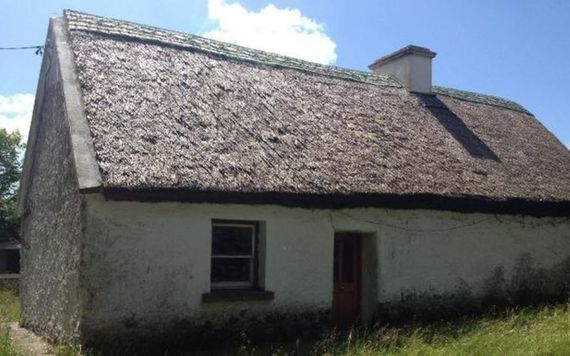 Thatched Cottage For Sale In Ireland For Just 59k