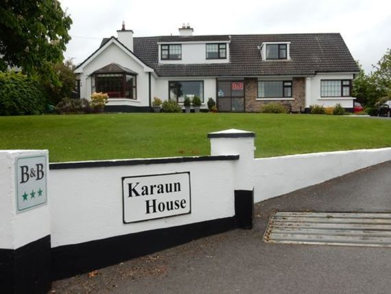 Karaun House B&B, run by hostess Theresa, is located in Clarinbridge just south of Galway City and is in a great location to explore Counties Clare and Galway.