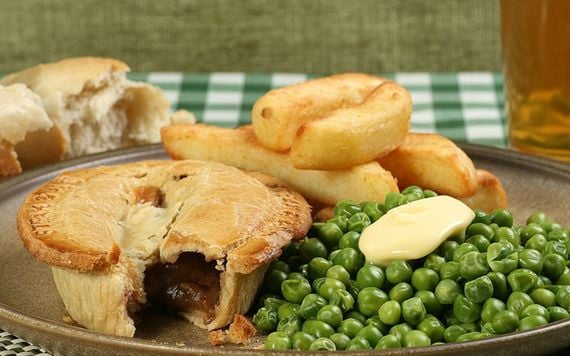 Guinness food pairings: Kidney pie.