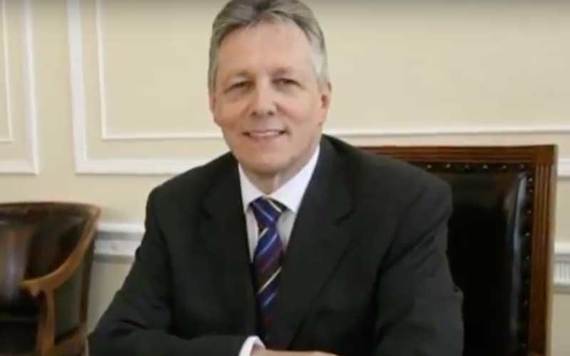 Peter Robinson. Credit: YouTube/The Firemen