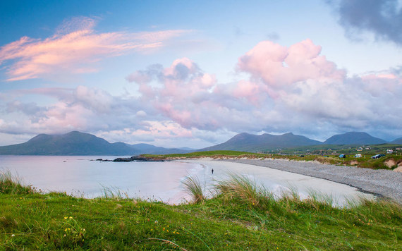 Maine Irish are rediscovering their Irish roots in Connemara, Co. Galway. Pictured Renvyle Beach. Image credit: Tourism Ireland.