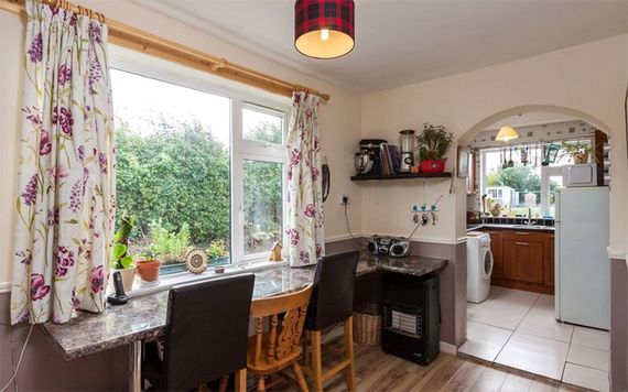 Rose Cottage kitchen. Image: Sherry Fitzgerald.