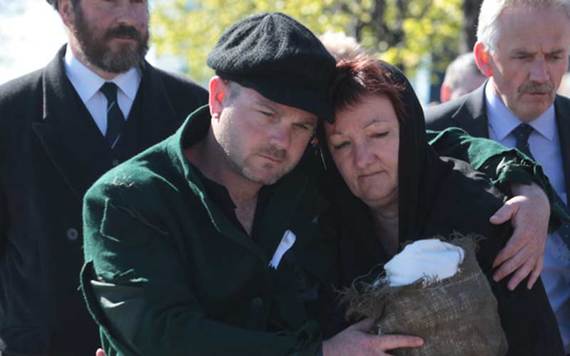 Actors reenacting a famine walk from Stokestown to the memorial in Dublin. Image: RollingNews.ie