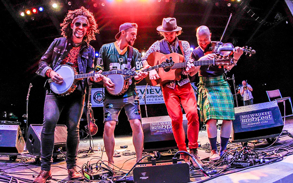 Banjo Three having the craic at the Milwaukee Irish Fest.