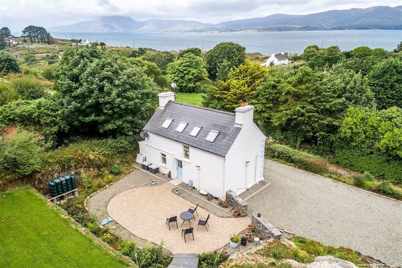 The Waterfall Lodge (MyHome.ie)